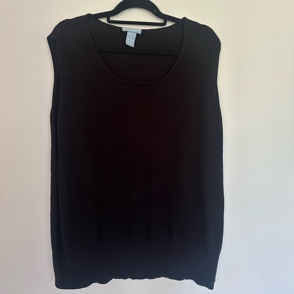 Liz & Me Women’s Black Sleeveless Sweater Top – Size 3X (26/28W)